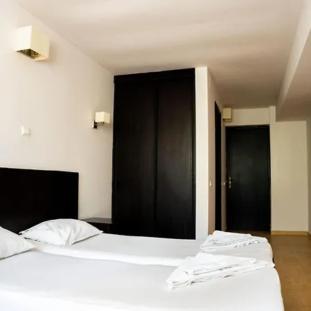 Complex Vraja Marii 3*