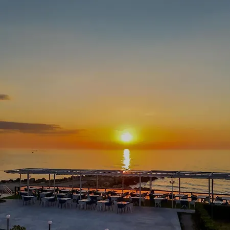 Complex Vraja Marii 3*